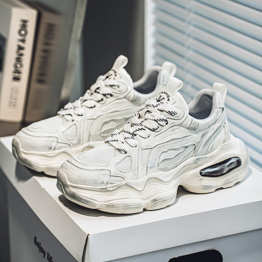 Høydeøkende sneakers